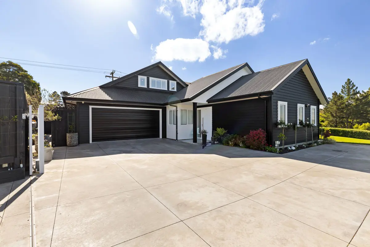 51 Coutts Way, Fitzherbert, Palmerston North