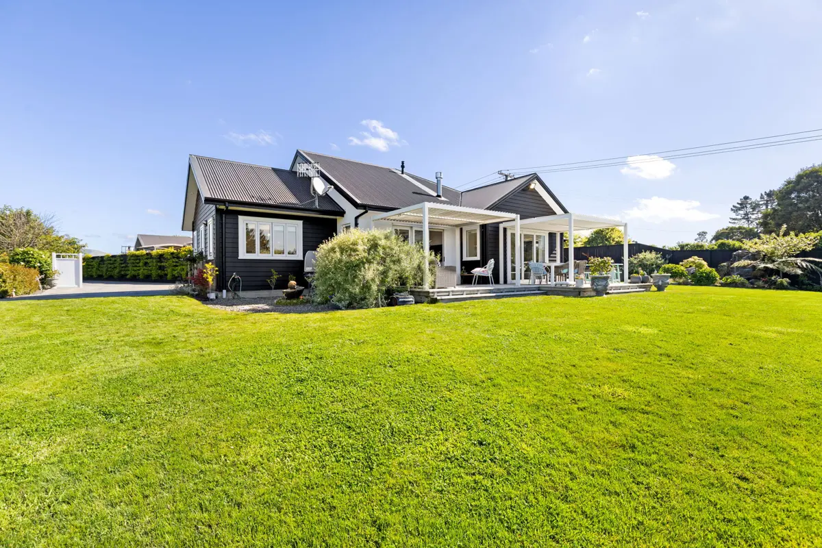 51 Coutts Way, Fitzherbert, Palmerston North