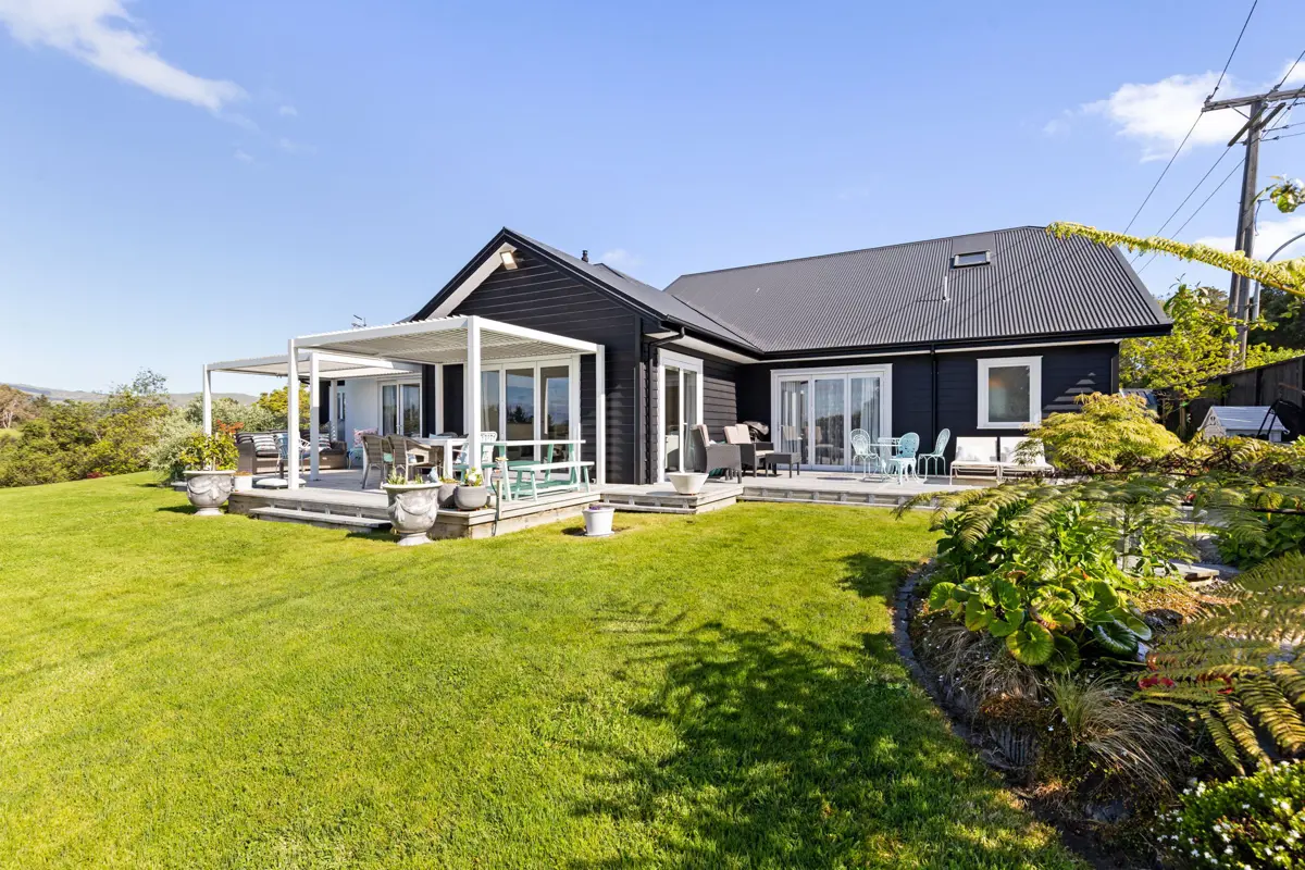 51 Coutts Way, Fitzherbert, Palmerston North