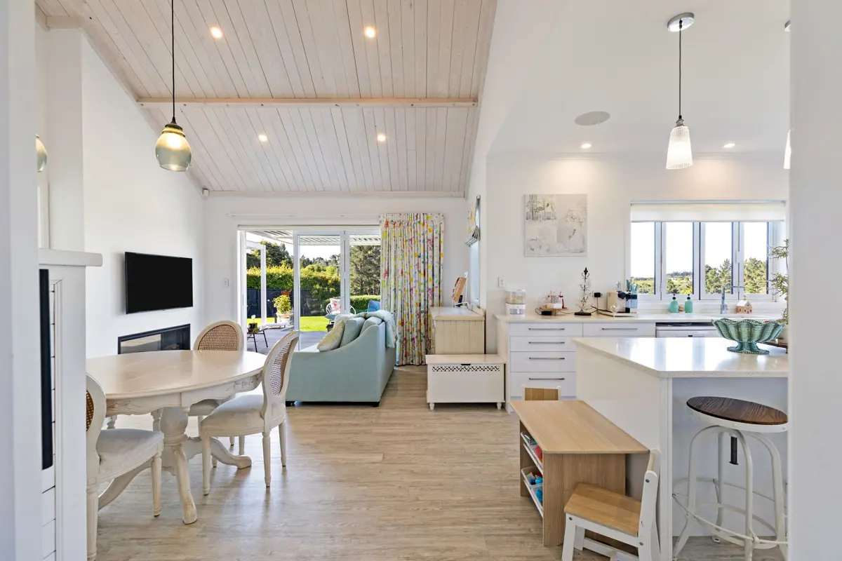 51 Coutts Way, Fitzherbert, Palmerston North