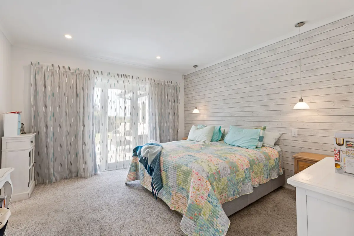 51 Coutts Way, Fitzherbert, Palmerston North