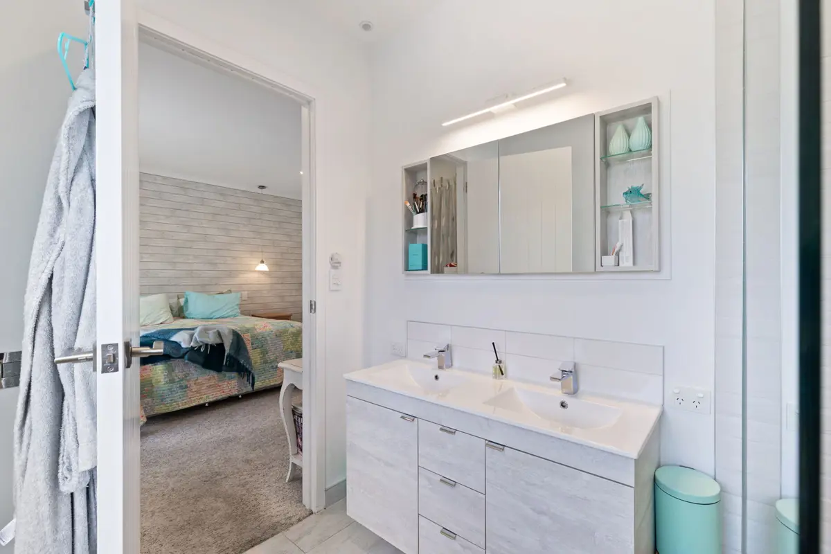 51 Coutts Way, Fitzherbert, Palmerston North