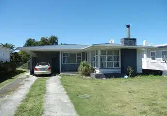 GIU82893