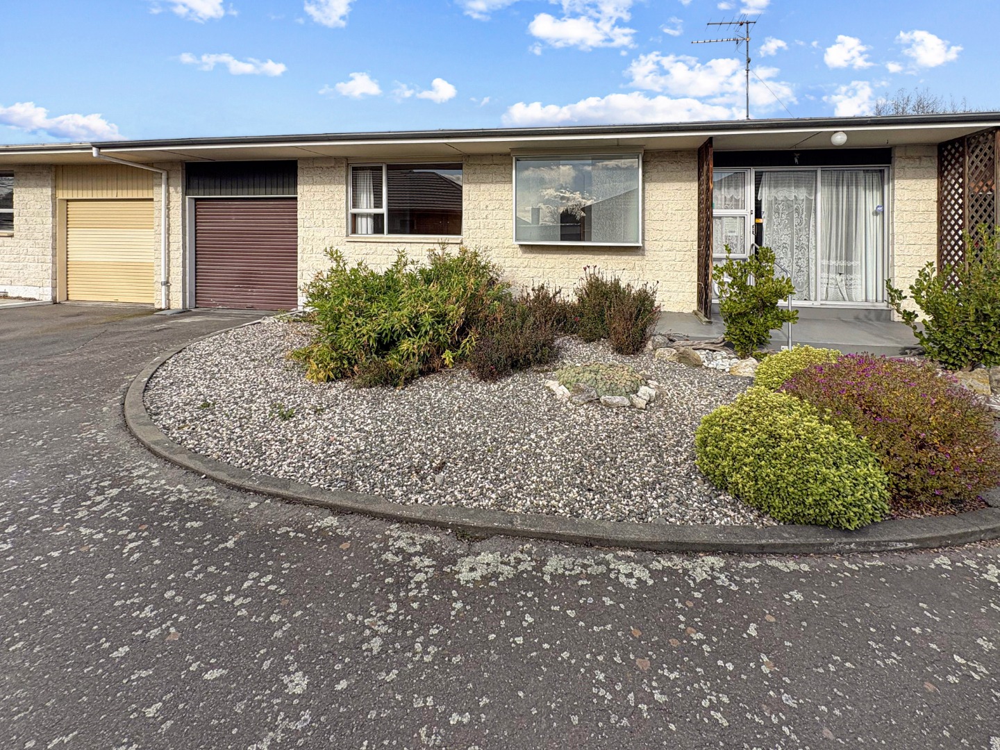 Listing