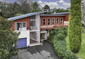 HVU105396