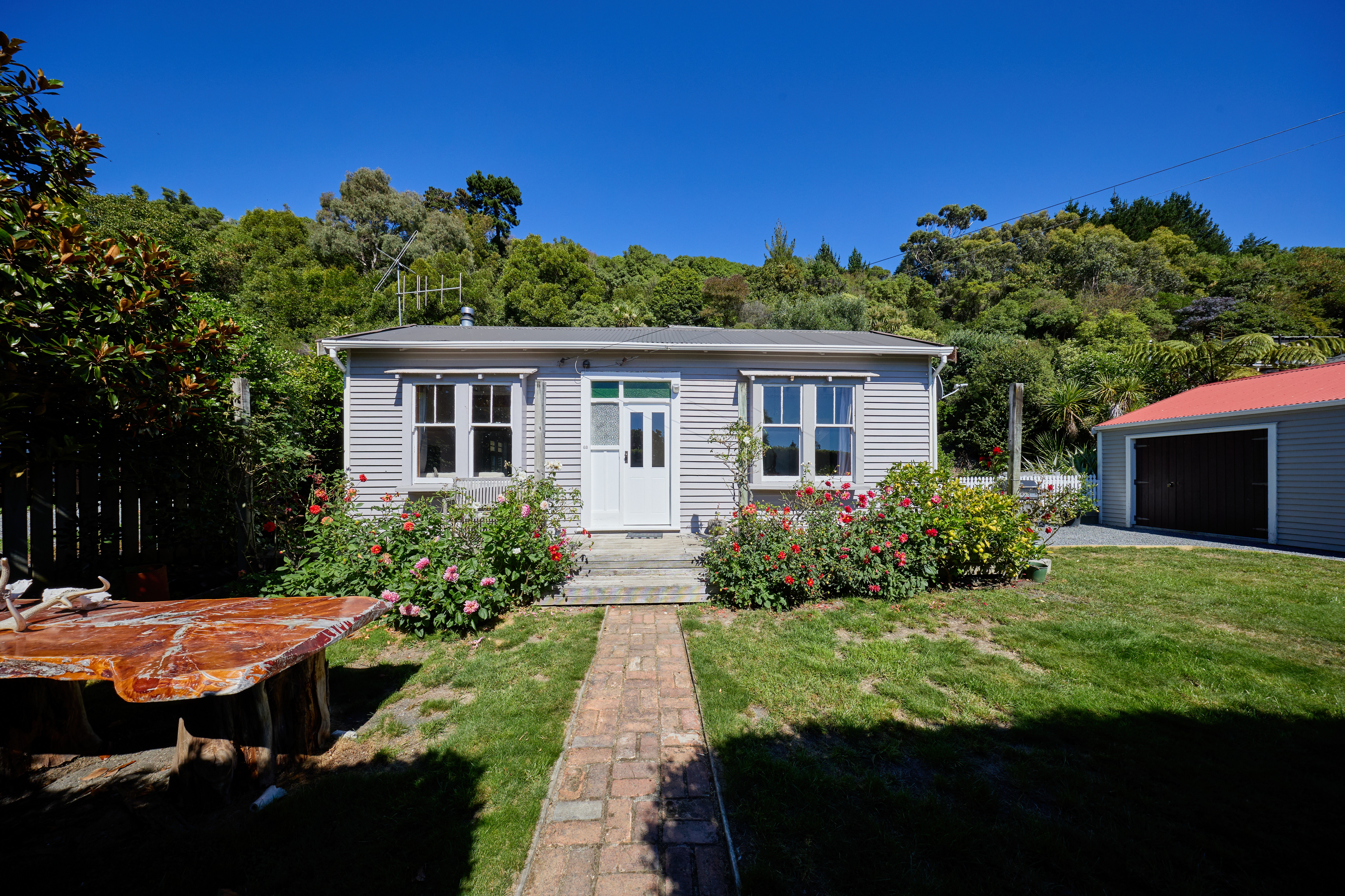 68 Torquay Street, Kaikoura For Sale Property Brokers