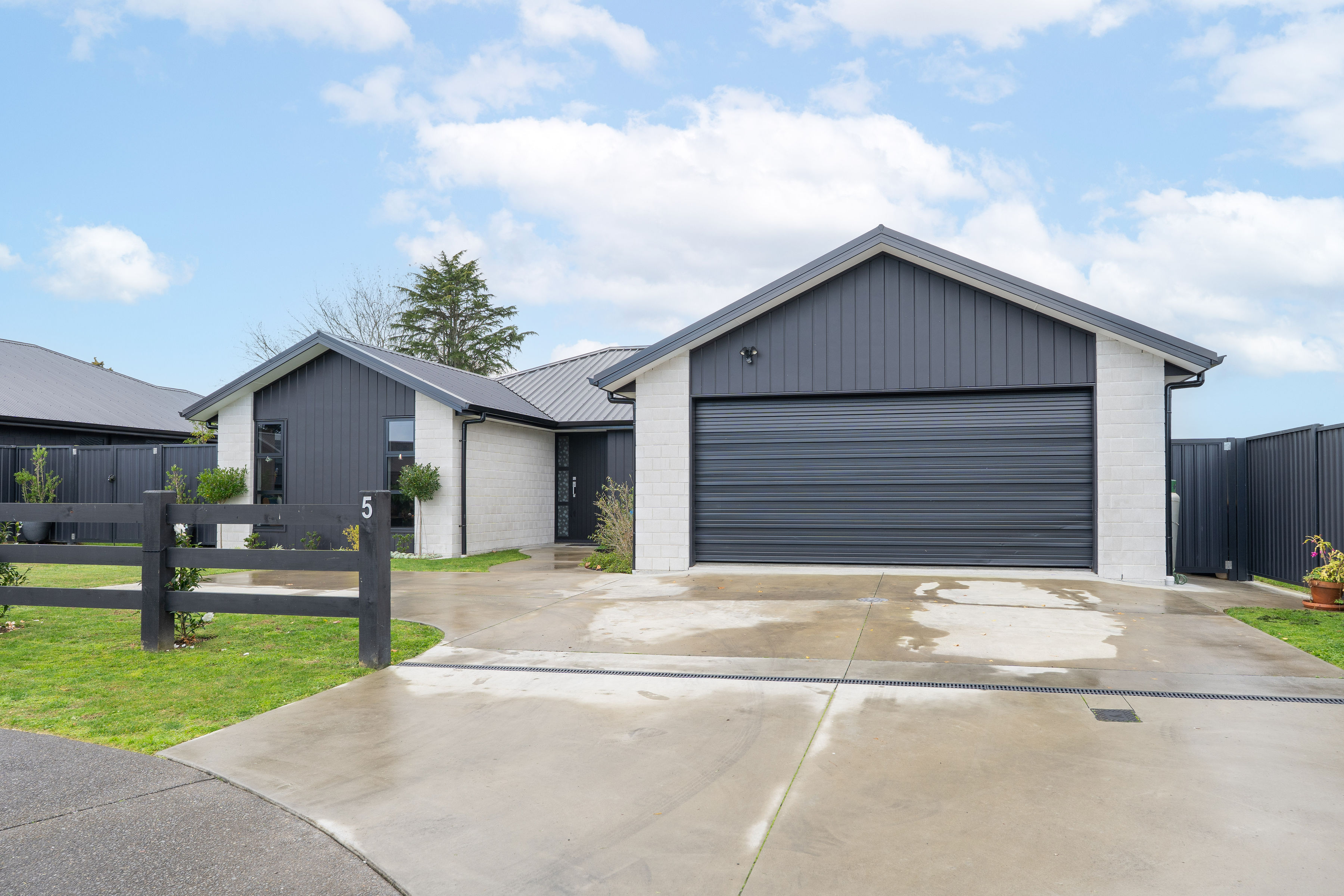 Listing