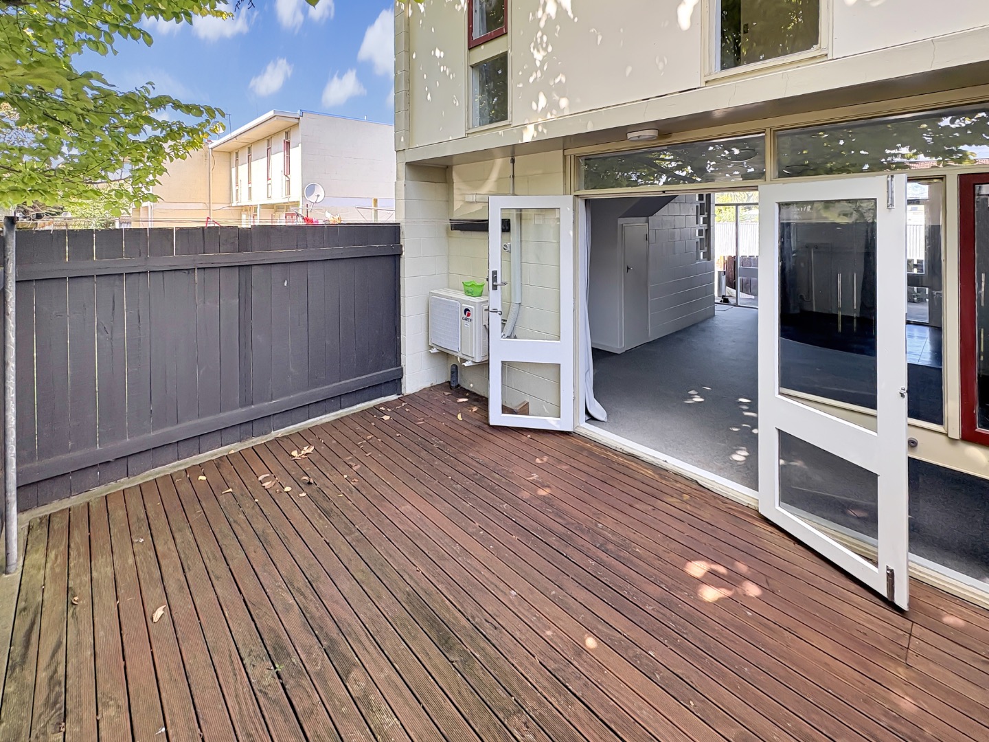 Listing