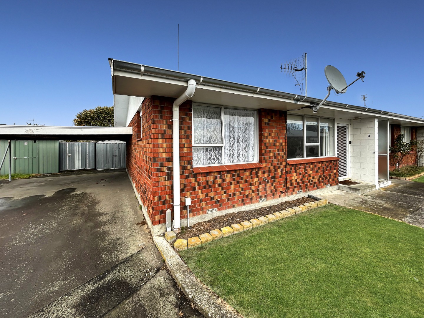 Listing