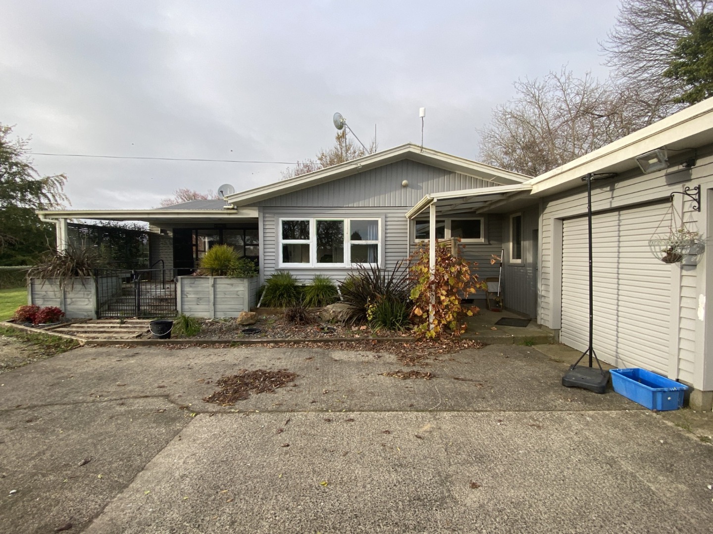 Listing