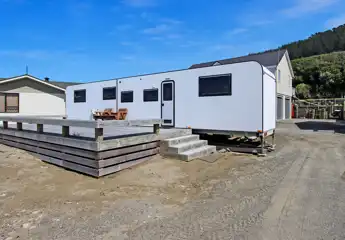 PU204701