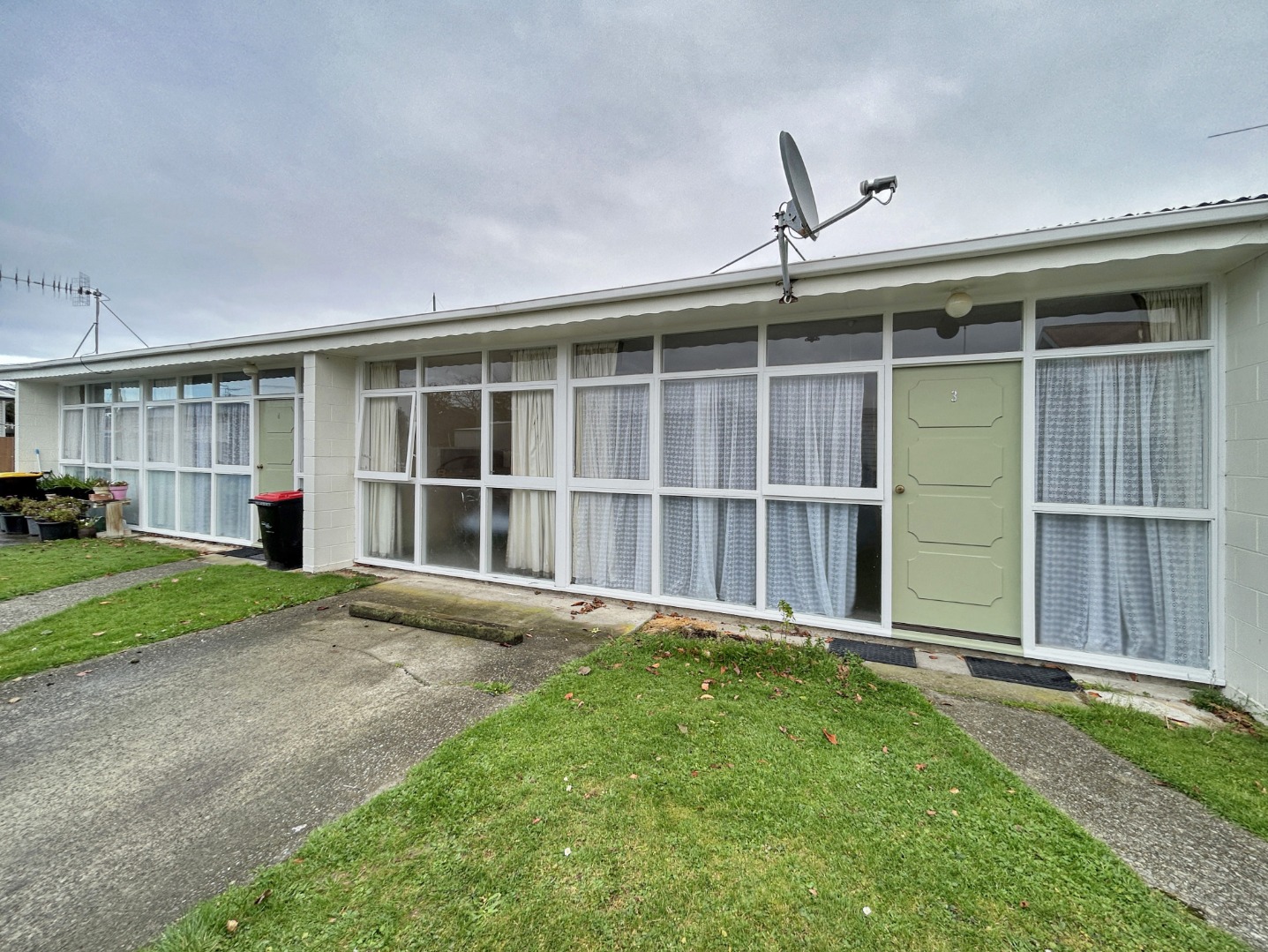 Listing