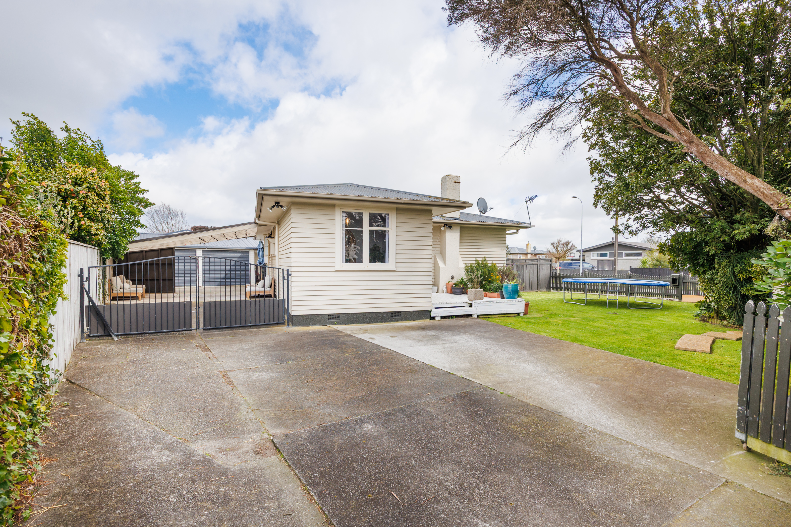Listing