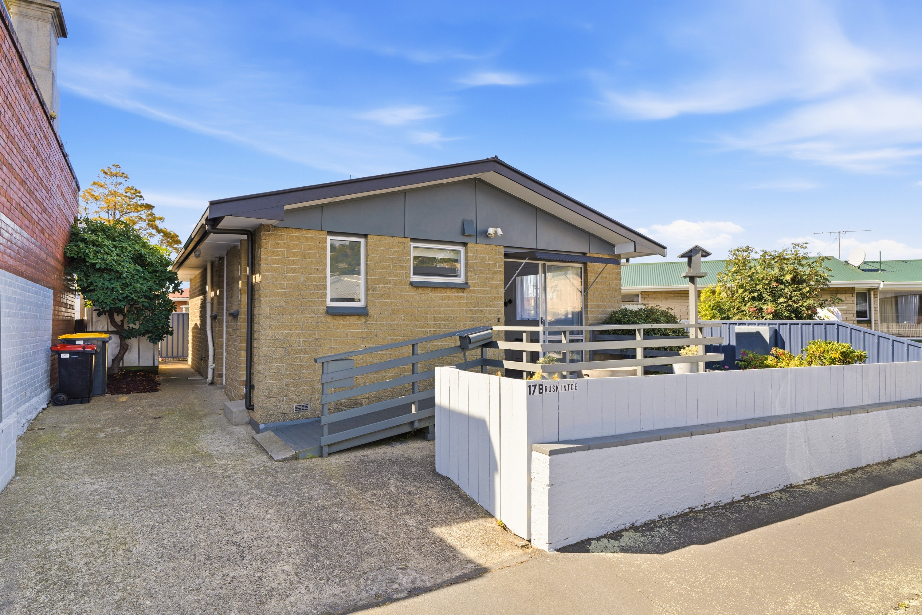 Listing