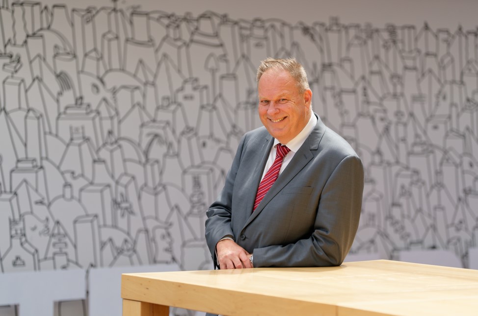 Secondary Salesperson Photo